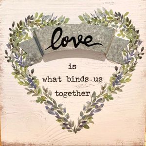 RUSTIC FARMHOUSE LOVE table SIGN